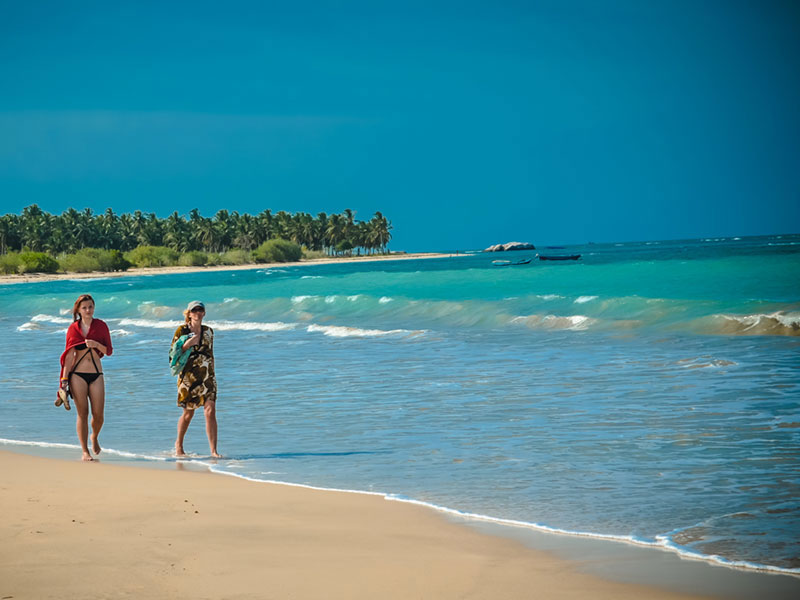 passikuda-Beach-srilanka